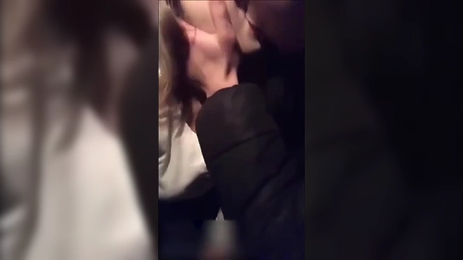 Паше наставляют рога: девушка жестко мстит бойфренду и снимает на видео оральный секс