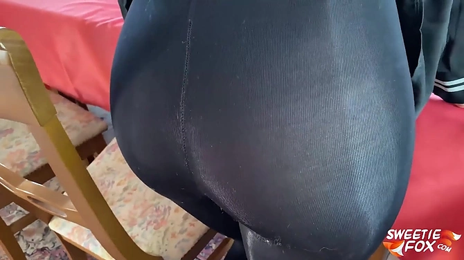 Вбил знания своим хуем в горячую школьницу Sweetie Fox.