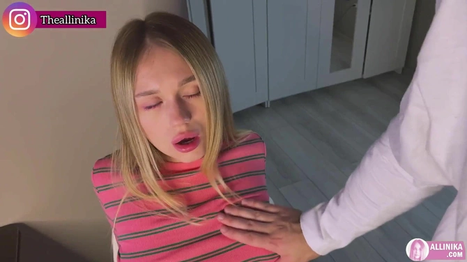 В Интернете не сиди, лучше писю пососи: парень оторвал блонди от компа, чтобы трахнуть