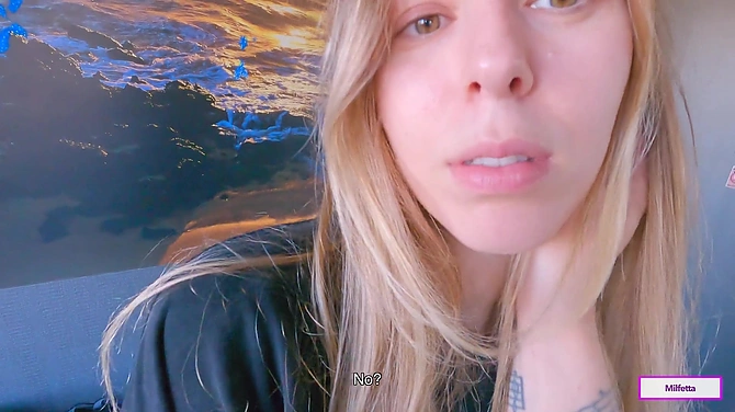 Молодая мамка не устояла перед настырным сыночком